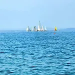- Iris - Διαμέρισμα *