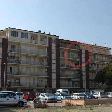 - Iris - * Vallecrosia