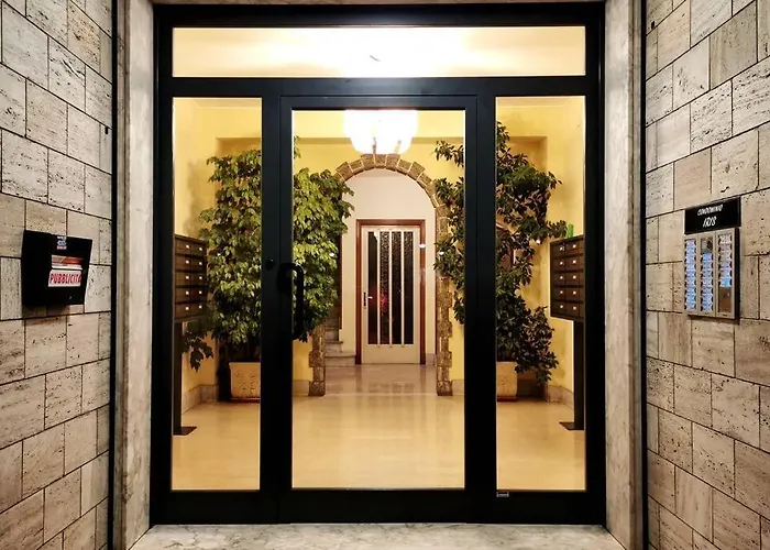 - Iris - Vallecrosia