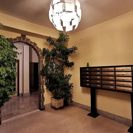 Apartment - Iris - *