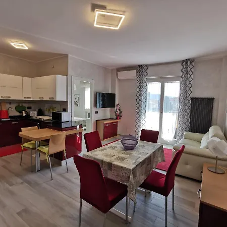 - Iris - דירה ולקרוסיה